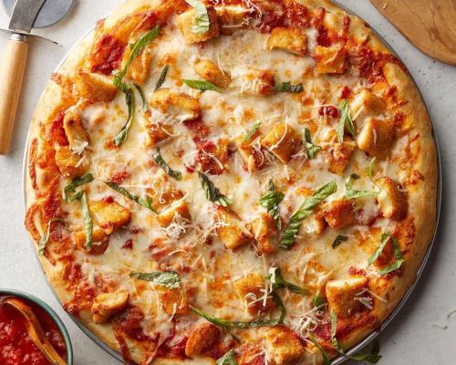 Parmesan Pizza img